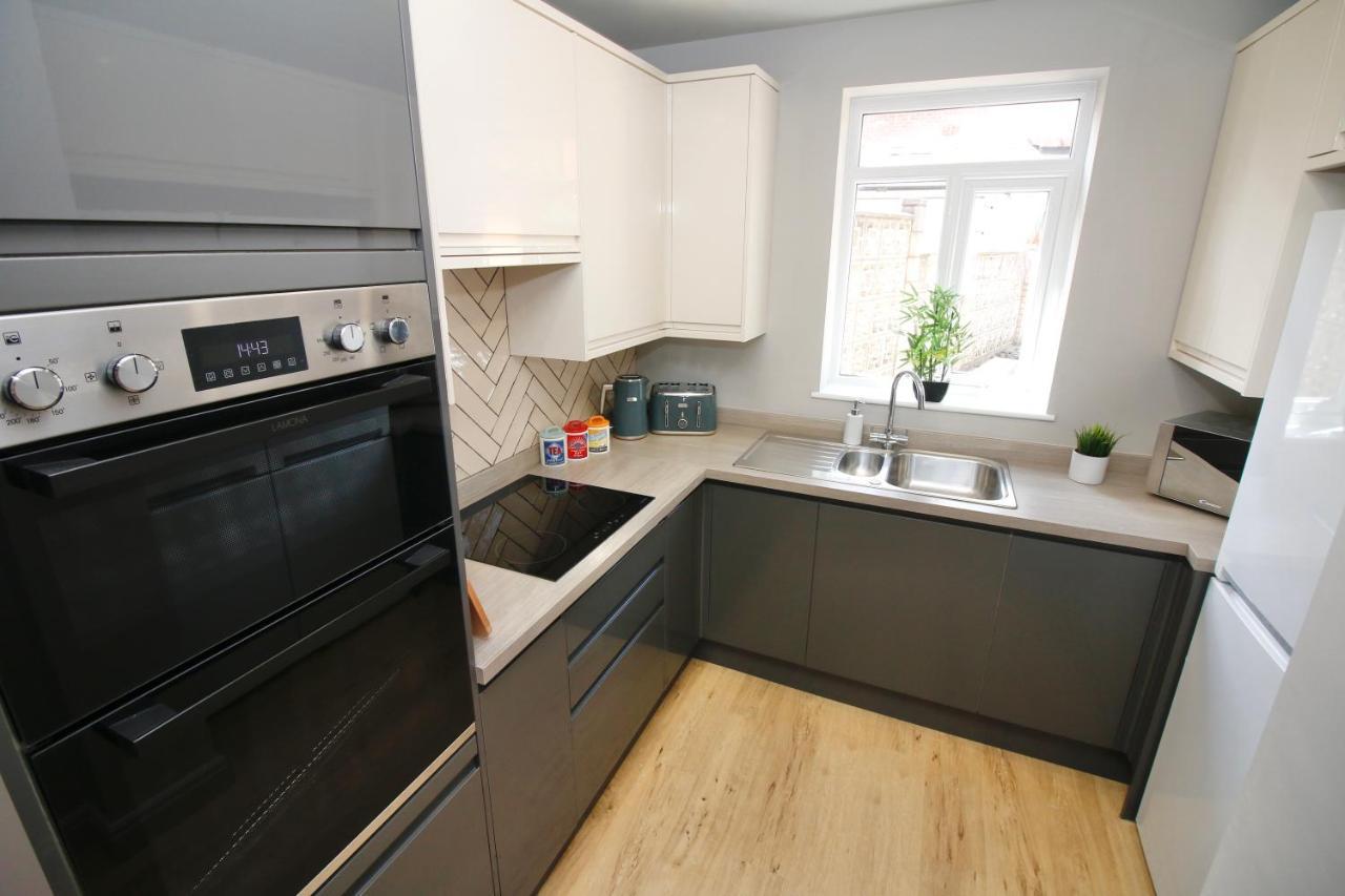 Xxhot Tubxx 4Bed Semi, Sleeps 8, 2 Bathrooms Blackpool Zewnętrze zdjęcie