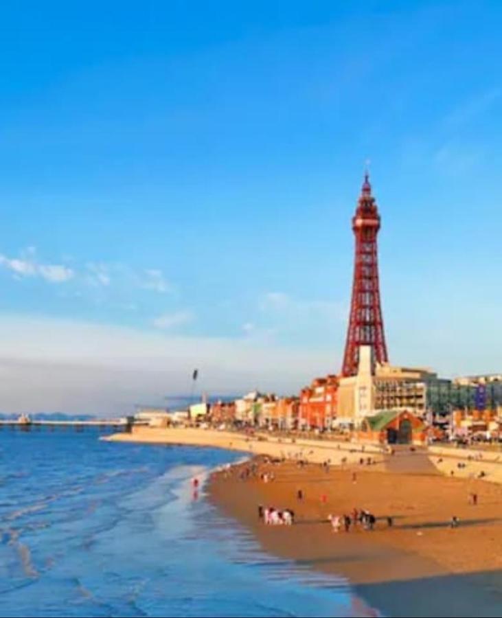 Xxhot Tubxx 4Bed Semi, Sleeps 8, 2 Bathrooms Blackpool Zewnętrze zdjęcie