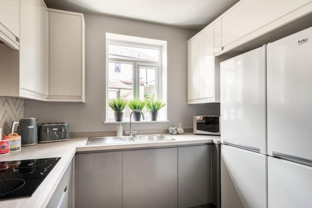Xxhot Tubxx 4Bed Semi, Sleeps 8, 2 Bathrooms Blackpool Zewnętrze zdjęcie